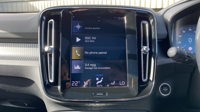 Volvo Xc40 2.0 T4 R DESIGN Pro 5dr Geartronic Petrol Estate